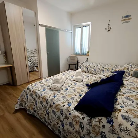 Riserva-la Marea 招待所 瓦斯托